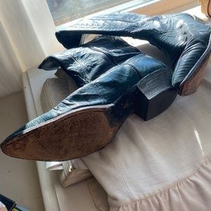 Women's Blue Lizard Skin Cowboy Boots Size 8